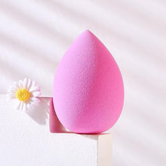 Beauty Blender makeup sponge for blending foundations, powders, and creams, vegan, cruelty-free
