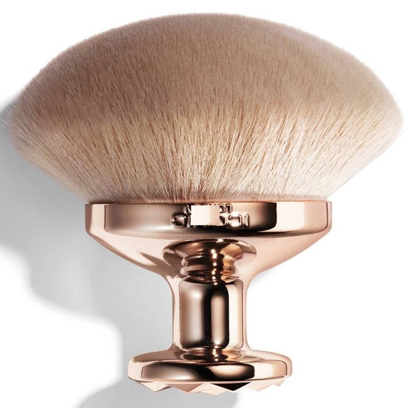 Pro Puff – The essential face and body brush